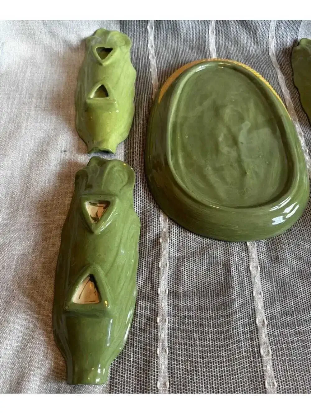 Vintage Ceramic Corn on the Cob Serving Set: 5-Piece Farmhouse Platter & Plates
